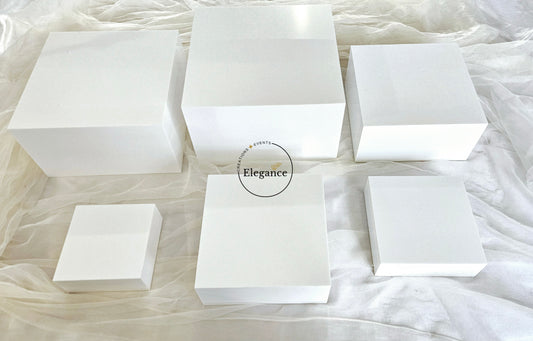 Cubes plexiglass blancs